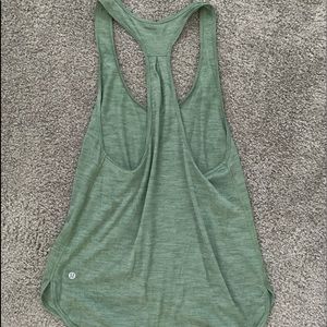 Lululemon Tank: Like New!